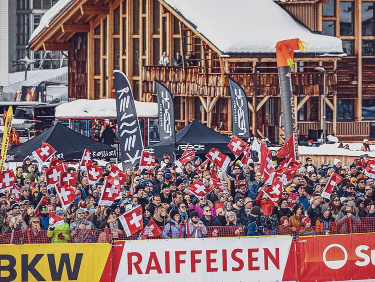Stimmung am Snowboard alpine Wold Cup am Jakobshorn in Davos. | © Davos Klosters Mountains 