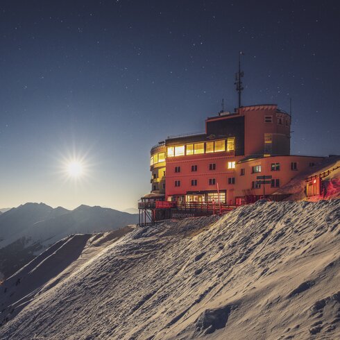 Sonnenuntergang Bergstation Jakobshorn  | © Davos Klosters Mountains 